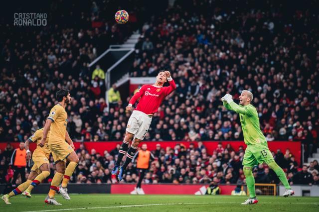 曼联高位逼抢问题①：夺回球权位置边缘化！